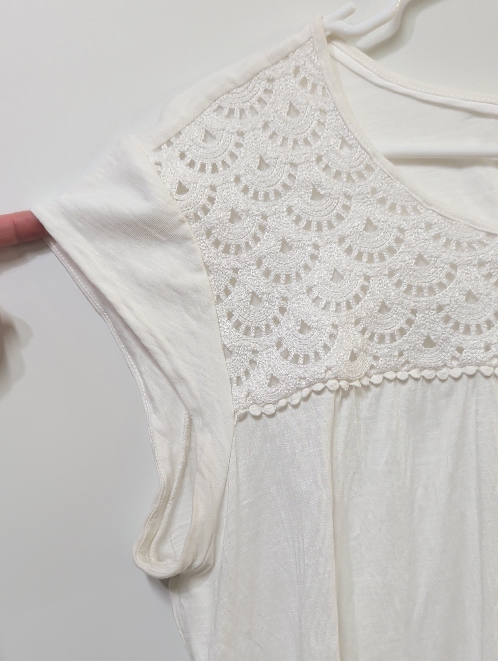 Daniel Rainn White Crochet Yoke Short Sleeve Tee Size XL - Picture 4 of 6